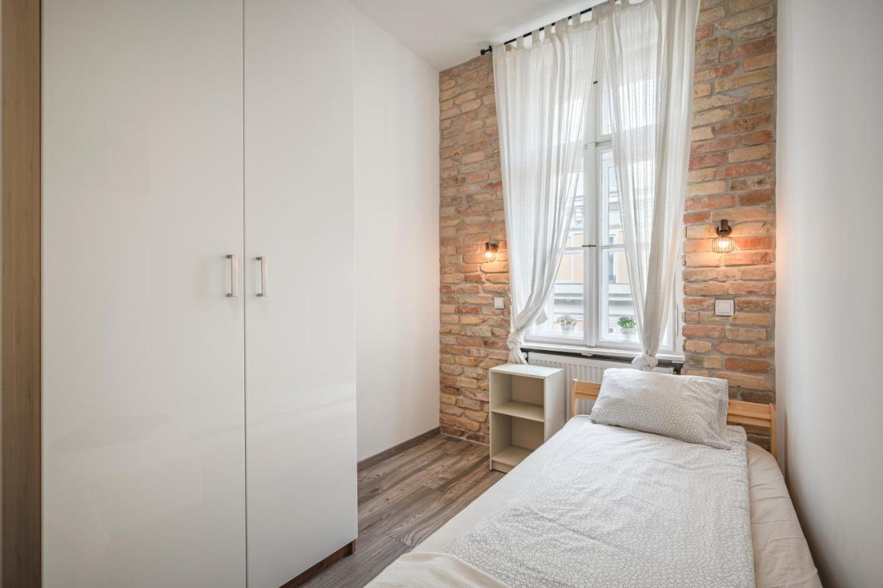 Design Apartment W Ac On Ring Road By Newave Apartments Budapest Exterior foto